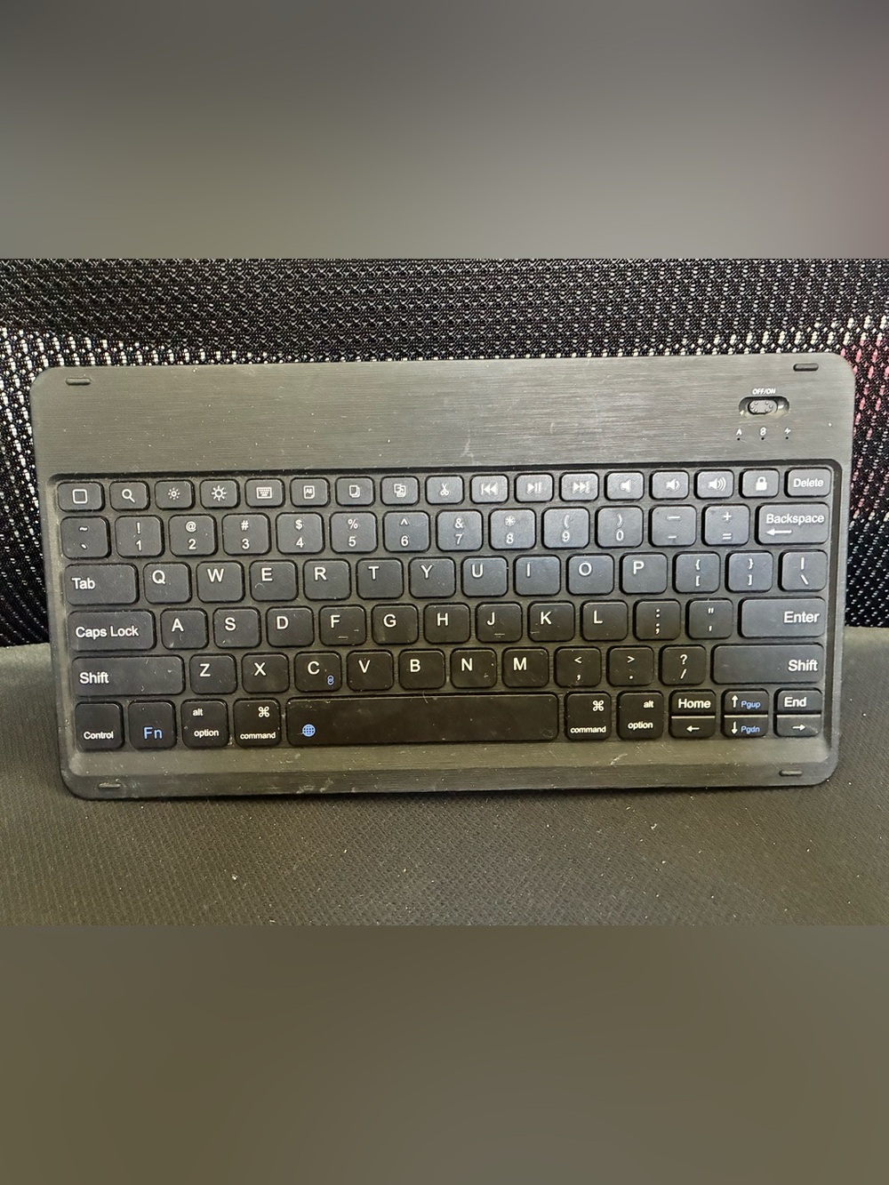 Slim Mini Wireless Bluetooth iPad Keyboard